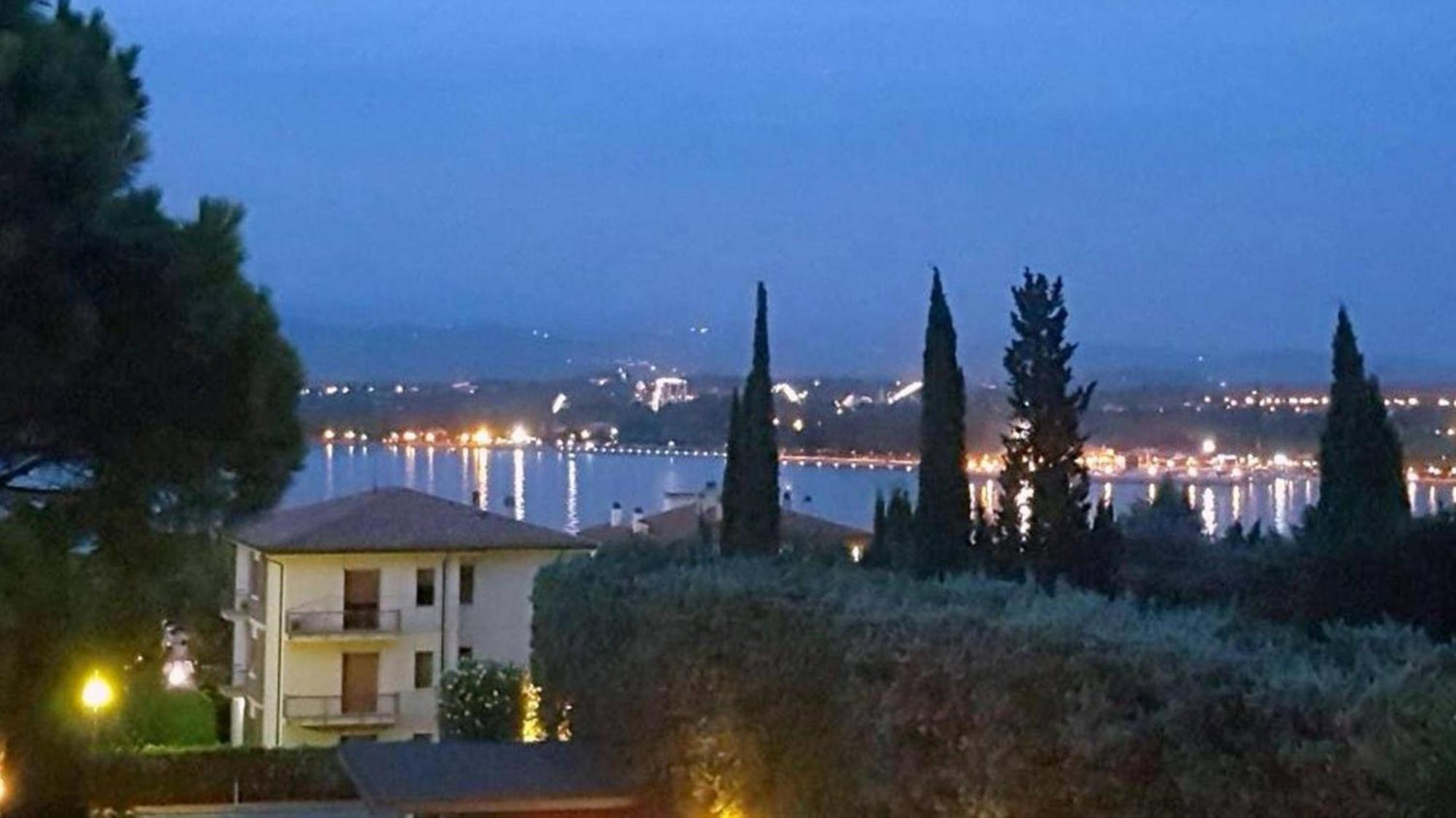 Cappuccini Appartments بسكييرا ديل غاردا المظهر الخارجي الصورة