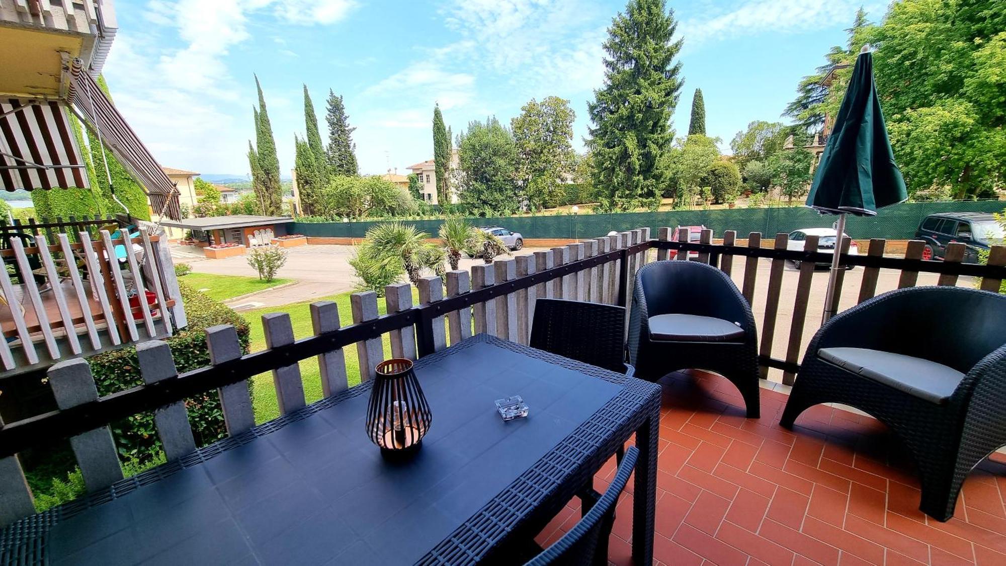 Cappuccini Appartments بسكييرا ديل غاردا المظهر الخارجي الصورة